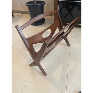 定番の冬ギフト カリモク家具 - 美•品 カリモク60 マガジンラックの