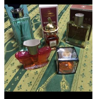 香水まとめ売り