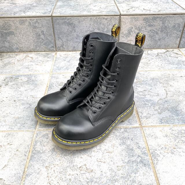 製造 Dr.Martens ドクターマーチン 10ホール ブーツ ほぼ新品 | www