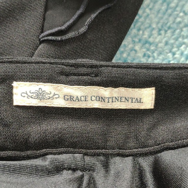 GRACE CONTINENTAL(グレースコンチネンタル)のグレイスコンティネンタル★パンツ レディースのパンツ(カジュアルパンツ)の商品写真