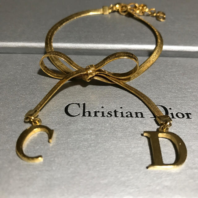 Dior(ディオール)のお値下げ！【正規品】ディオール リボンブレスレット♡ レディースのアクセサリー(ブレスレット/バングル)の商品写真