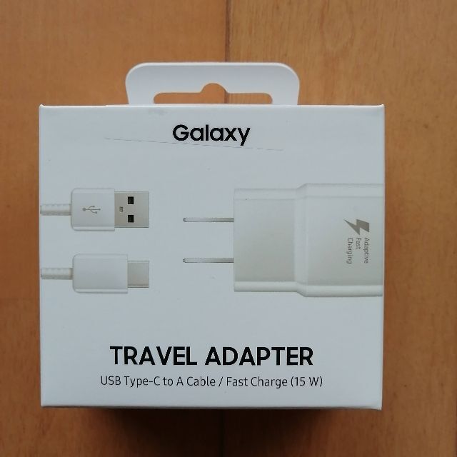 Galaxy(ギャラクシー)の値下げ【新品未開封】Galaxy TRAVEL ADAPTER 急速充電器③ スマホ/家電/カメラのスマートフォン/携帯電話(バッテリー/充電器)の商品写真