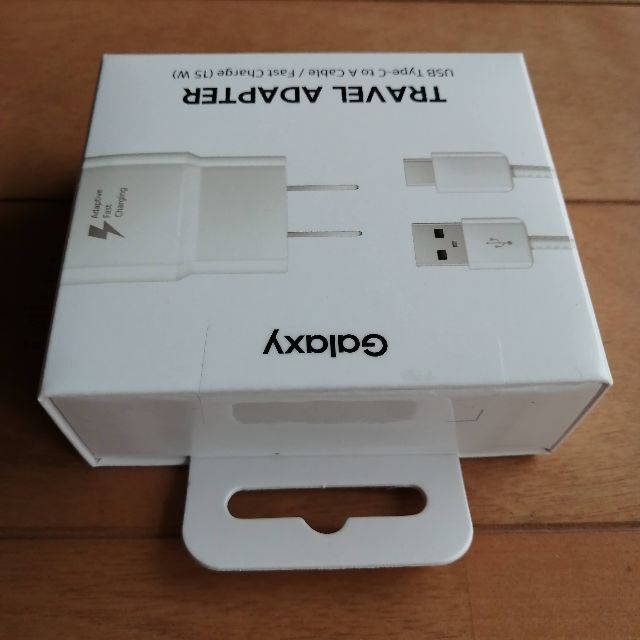 Galaxy(ギャラクシー)の値下げ【新品未開封】Galaxy TRAVEL ADAPTER 急速充電器④ スマホ/家電/カメラのスマートフォン/携帯電話(バッテリー/充電器)の商品写真