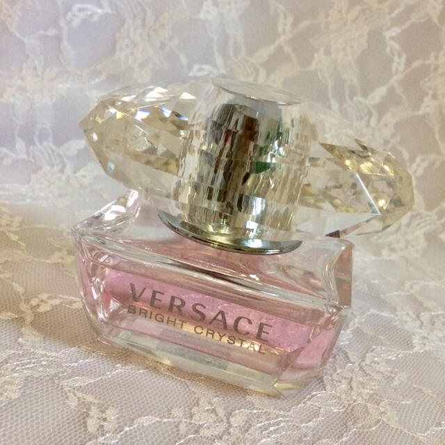 VERSACE - ヴェルサーチ ブライトクリスタル オーデトワレ 50ml 香水の通販 by みはなだ's shop｜ヴェルサーチならラクマ