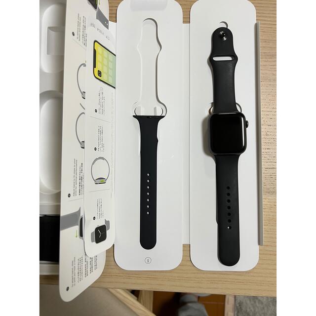 Apple(アップル)のApple Watch series4   ジャンク品 メンズの時計(腕時計(デジタル))の商品写真