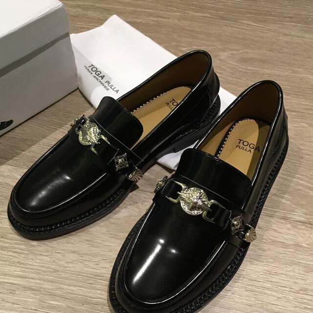 特売 TOGA - トーガプルラ ロファー ローファー/革靴 - zoopalic.com