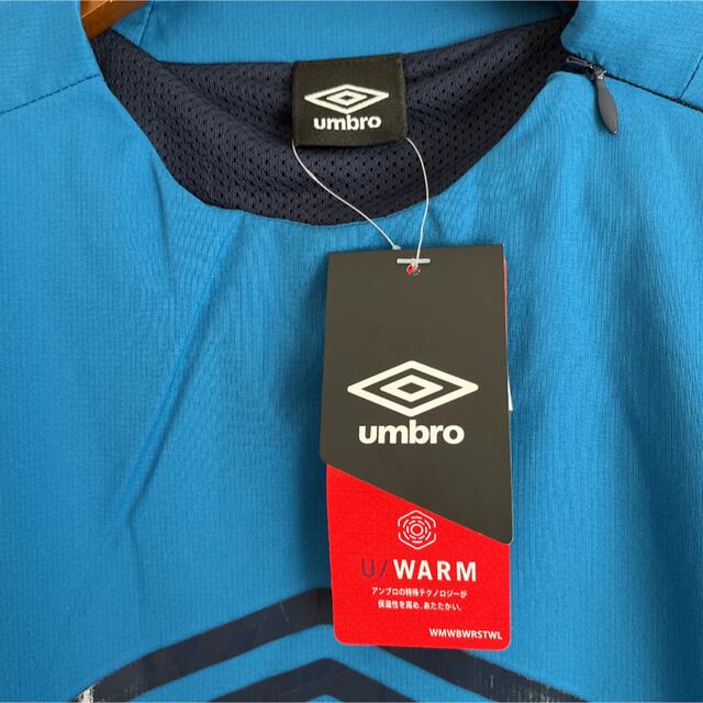 UMBRO(アンブロ)の【新品未使用】umbroウインドシェルTR AIR-THERMOTIONピステ スポーツ/アウトドアのサッカー/フットサル(ウェア)の商品写真