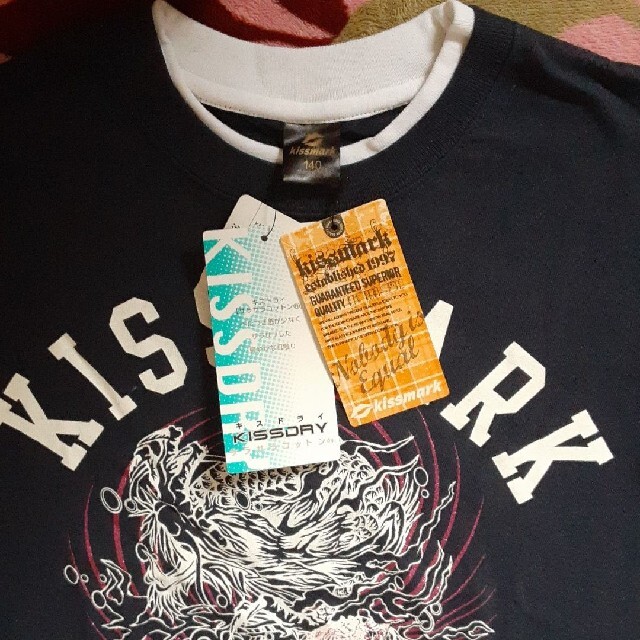 kissmark(キスマーク)のkiss mark Tシャツ 新品 140㎝ キッズ/ベビー/マタニティのキッズ服男の子用(90cm~)(Tシャツ/カットソー)の商品写真