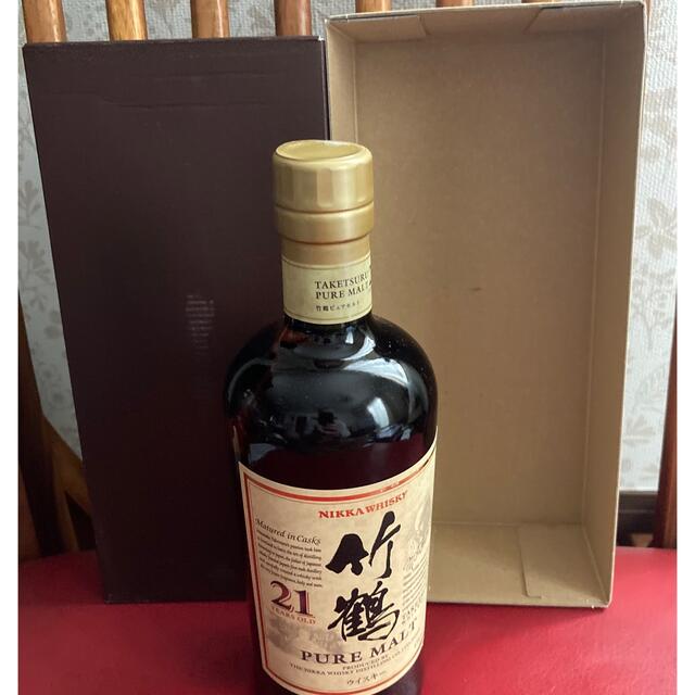 竹鶴21年 700ml 箱付き 酒 竹鶴21年 700ml 箱付き 酒