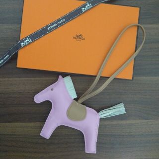 新品未使用 激レア HERMES ロデオMM モーブシルベストレ チャイ クレ