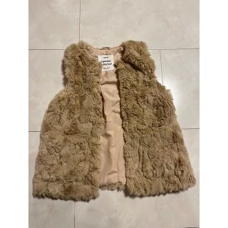 ザラキッズ(ZARA KIDS)の☆専用☆  ZARA 130  ファーベスト  (ジャケット/上着)