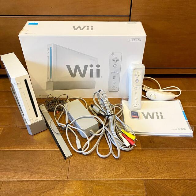 Nintendo Wii 白 ホワイト フルセット＋SDカード4GB付き