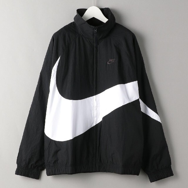 NIKE(ナイキ)の21SS 新品 NIKE WOVEN JACET サイズL 黒 白 メンズのジャケット/アウター(ナイロンジャケット)の商品写真