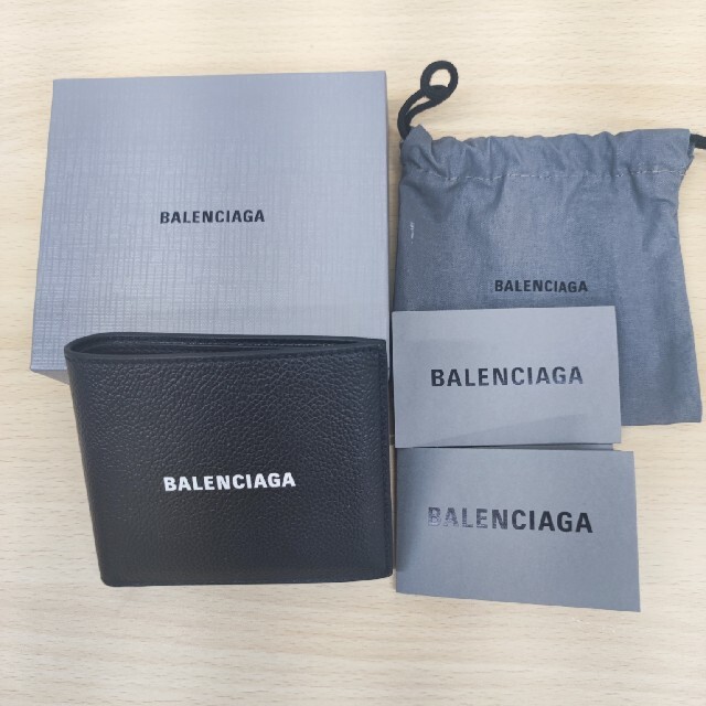 Balenciaga(バレンシアガ)の美品　バレンシアガ　BALENCIAGA 財布　折りたたみ　2つ折り メンズのファッション小物(折り財布)の商品写真