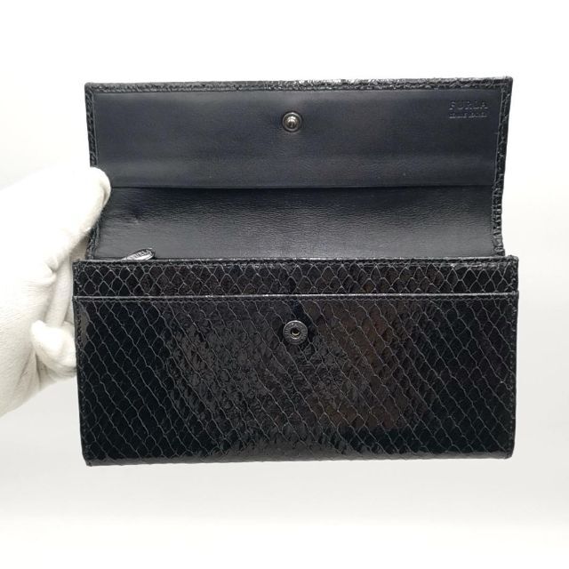 美品 フルラ FURLA 長財布 パイソン型押し 03-22020715 6