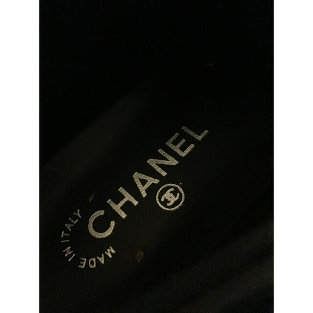 CHANEL(シャネル)の最終価格❣️未使用❣️シャネルマトラッセスニーカー❣️ レディースの靴/シューズ(スニーカー)の商品写真