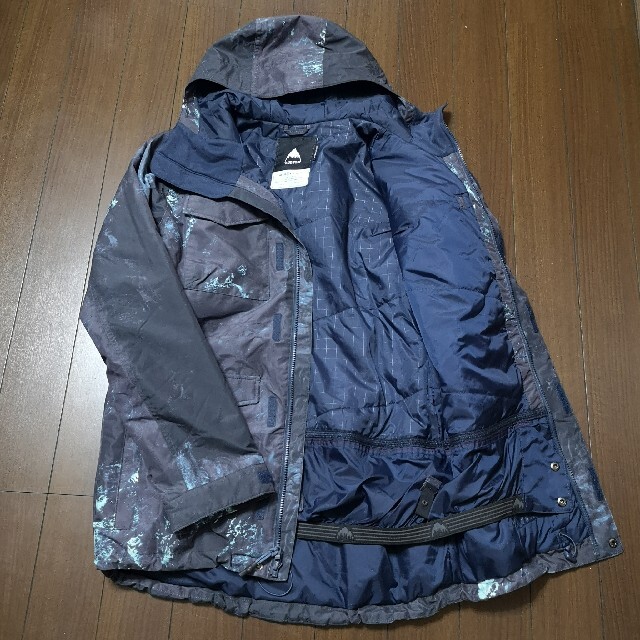 BURTON(バートン)のburton snowbord jacket メンズサイズS スポーツ/アウトドアのスノーボード(ウエア/装備)の商品写真