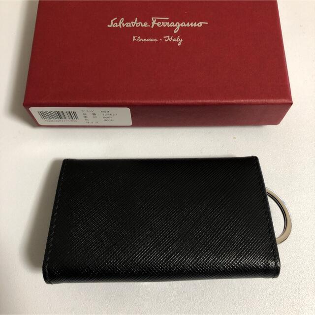 Salvatore Ferragamo(サルヴァトーレフェラガモ)のSalvatore Ferragamo フェラガモキーケース レディースのファッション小物(キーケース)の商品写真