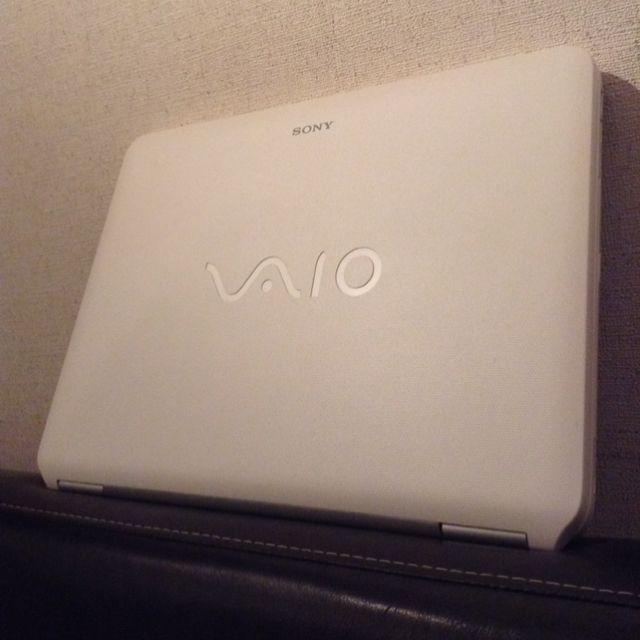 SONY VAIO ソニー バイオ ノートパソコン 白 ノートPC