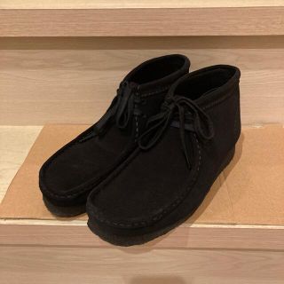 クラークス(Clarks)のCLARKS WALLABEE BLACK SUEDE 26㎝ ワラビー(ブーツ)