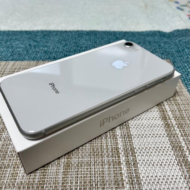 ✴︎本日限定値下げ✴︎iPhone 8 Silver 256 GB SIMフリー 【同