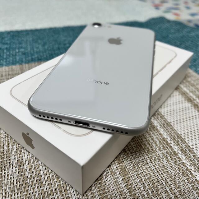 ✴︎本日限定値下げ✴︎iPhone 8 Silver 256 GB SIMフリー