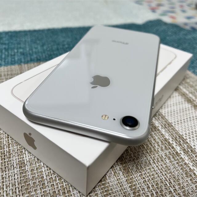 ✴︎本日限定値下げ✴︎iPhone 8 Silver 256 GB SIMフリー 【同