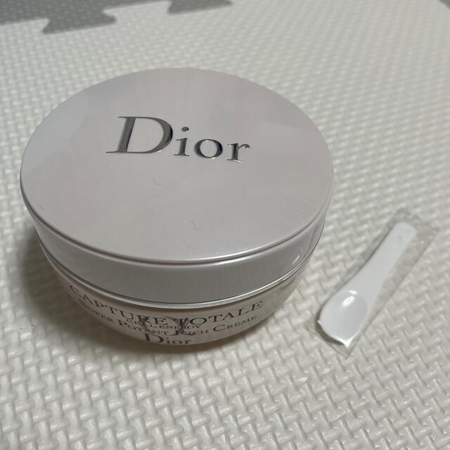 Dior(ディオール)のカプチュールトータルセルENGYリッチクリーム コスメ/美容のスキンケア/基礎化粧品(フェイスクリーム)の商品写真