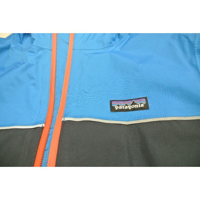 patagonia(パタゴニア)のパタゴニア　キッズ　レインジャケット キッズ/ベビー/マタニティのキッズ服男の子用(90cm~)(ジャケット/上着)の商品写真