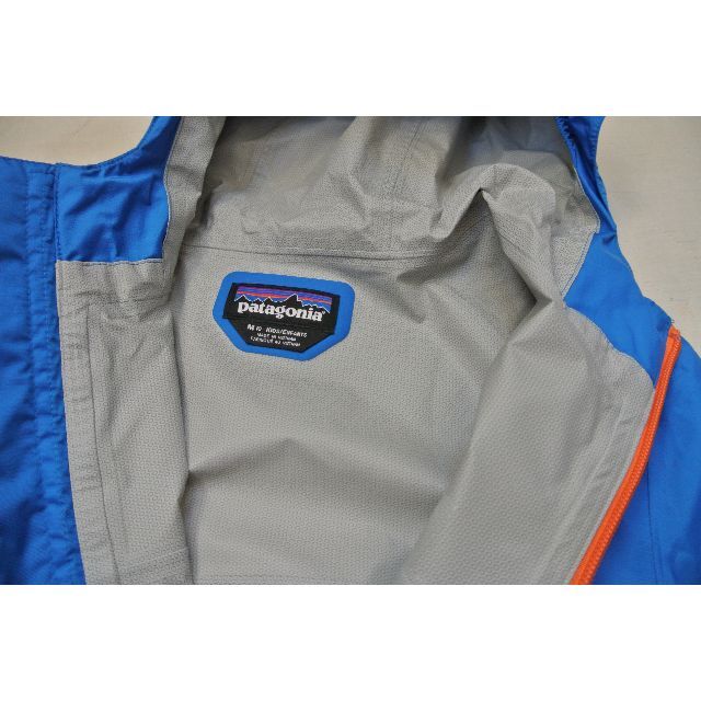 patagonia(パタゴニア)のパタゴニア　キッズ　レインジャケット キッズ/ベビー/マタニティのキッズ服男の子用(90cm~)(ジャケット/上着)の商品写真