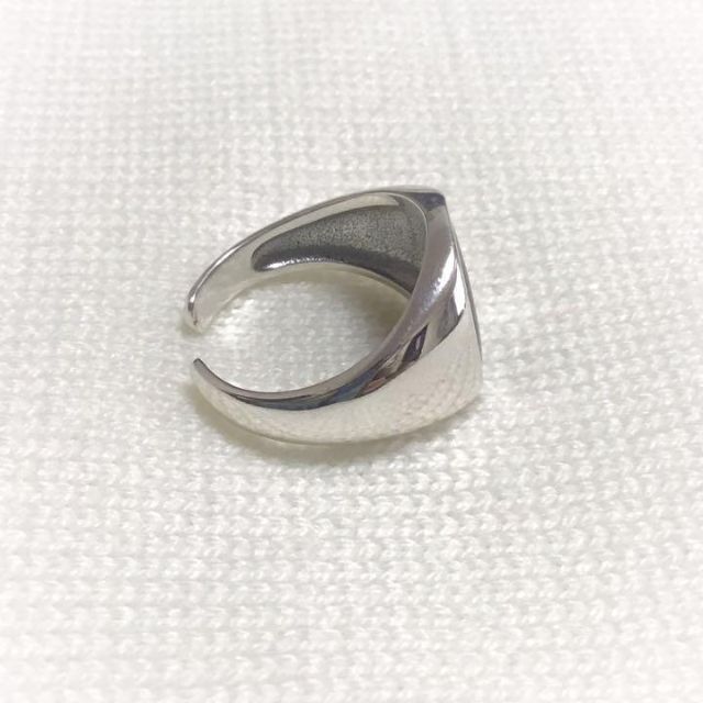 ブラックオニキス silver925 カレッジリング オーバル 指輪 メンズ メンズのアクセサリー(リング(指輪))の商品写真