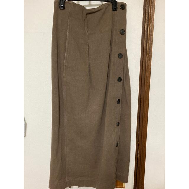 mysty woman(ミスティウーマン)のボタンタイトミディスカート レディースのスカート(ロングスカート)の商品写真
