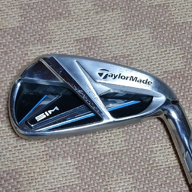 TaylorMade(テーラーメイド)のSIM MAX 4アイアン スポーツ/アウトドアのゴルフ(クラブ)の商品写真