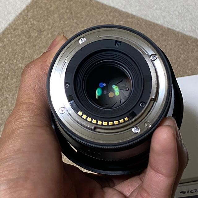 SIGMA 16mm F1.4mm Contemporary 4