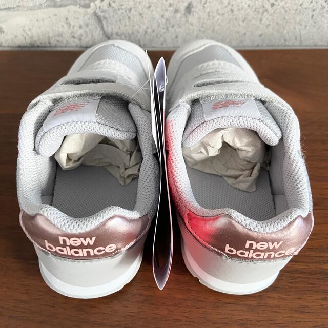 New Balance - 【新品】14.5センチ グレー×ピンク New Balance - 【新品】14.5センチ グレー×ピンク