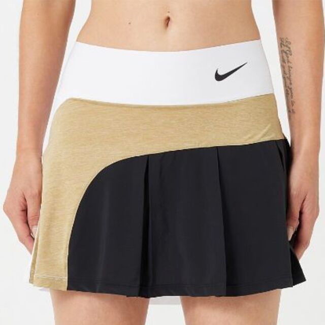 NIKE(ナイキ)の★新品★　NIKE　NikeCourt Advantage Skirt スポーツ/アウトドアのテニス(ウェア)の商品写真