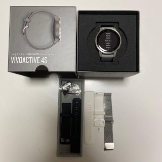 ガーミン(GARMIN)の『最終値下げ』GARMIN VIVOACTIVE4S  バンド4つセット！(腕時計(デジタル))