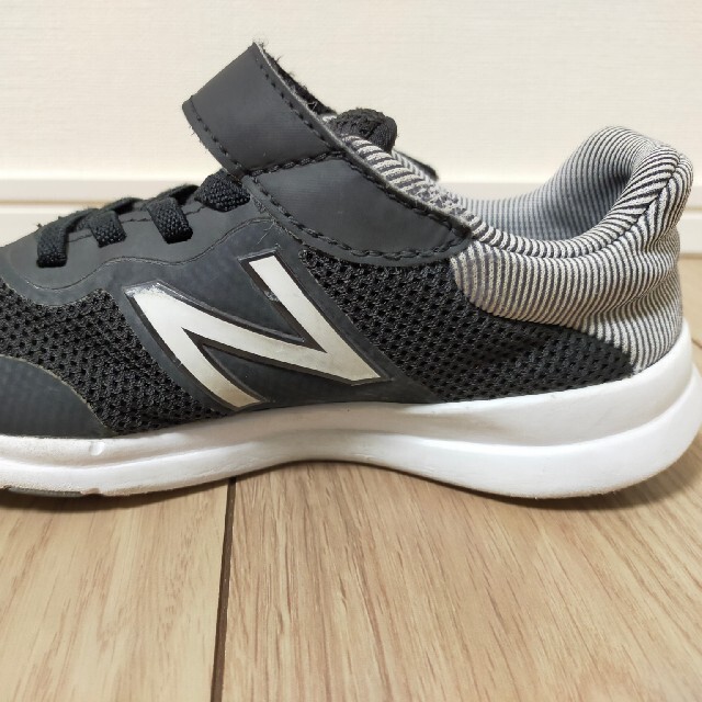 New Balance(ニューバランス)のニューバランス　キッズスニーカー　YOPREM　ブラック　18.0cm キッズ/ベビー/マタニティのキッズ靴/シューズ(15cm~)(スニーカー)の商品写真