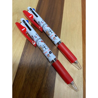 ハローキティジェットストリーム 3色ボールペン　2本セット(ペン/マーカー)