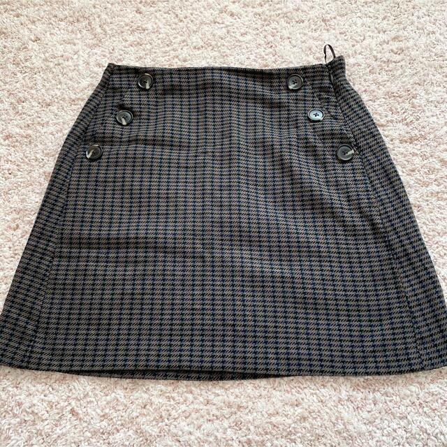 GU(ジーユー)のGU ジーユー チェック 台形 ミニ スカート レディースのスカート(ミニスカート)の商品写真