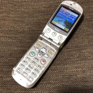 フジツウ(富士通)の❤️docomo❤️ガラケー❤️F672i❤️(携帯電話本体)