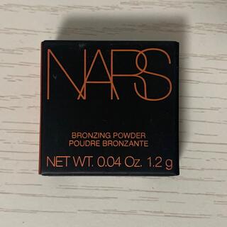 ナーズ(NARS)のNARS ブロンズパウダー 5172 LAGUNA ミニサイズ　ラグナ(フェイスカラー)