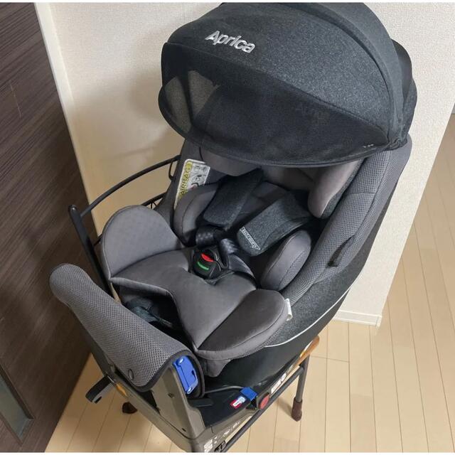 【美品】アップリカ チャイルドシート クルリラプレミアム isofix グレー