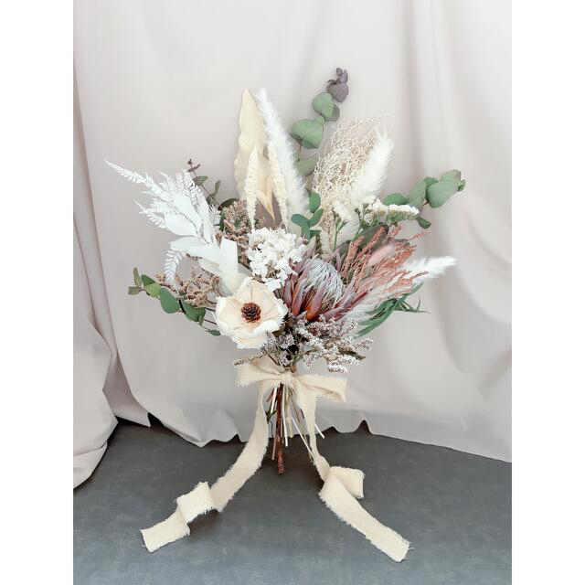 ハンドメイドキングプロテア&ココflower whitenatural bouquet