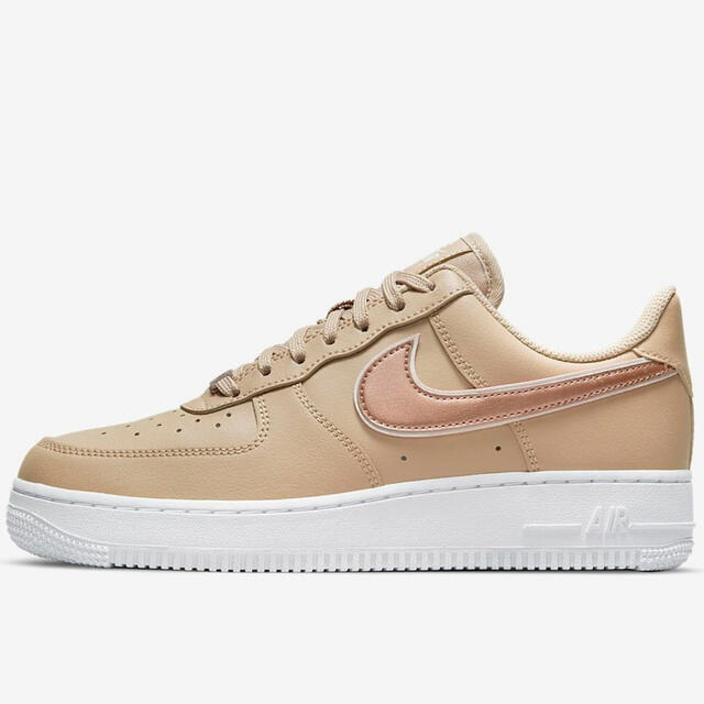 NIKE(ナイキ)のWMNS AIR FORCE 1 07 ウィメンズ エア フォース 1 07 レディースの靴/シューズ(スニーカー)の商品写真