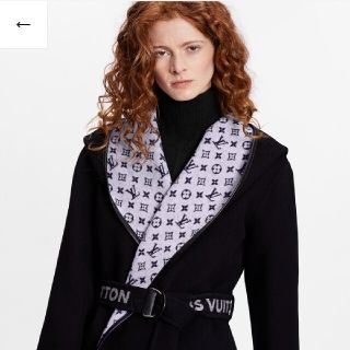 ルイヴィトン(LOUIS VUITTON)の♡カスタマー専用ルイヴィトン/正規・新古品　ベルテッドショートラップピーコート♡(ピーコート)