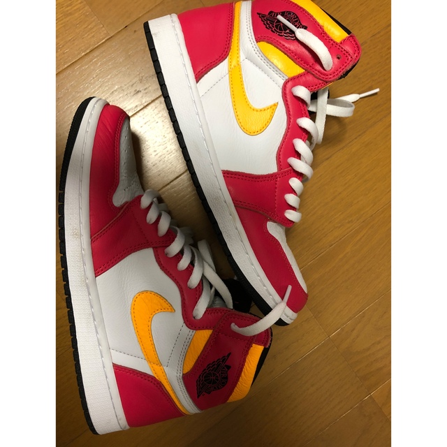 NIKE(ナイキ)のNike Air Jordan 1 “Light Fusion Red” メンズの靴/シューズ(スニーカー)の商品写真