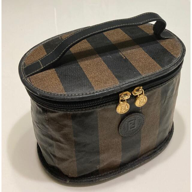 FENDI - 《最終価格〜》◇ FENDI ペカン柄 オーバル型 バニティ コスメ
