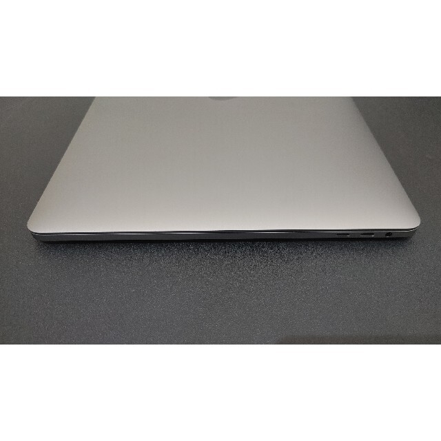 macbook pro 2018 15インチ　i7/32gb/vega16