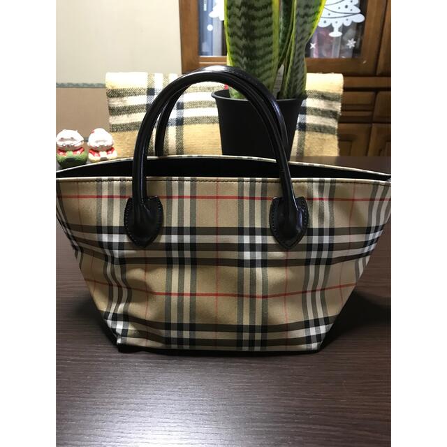 BURBERRY BLUE LABEL(バーバリーブルーレーベル)のバーバリーミニハンドバック レディースのバッグ(ハンドバッグ)の商品写真